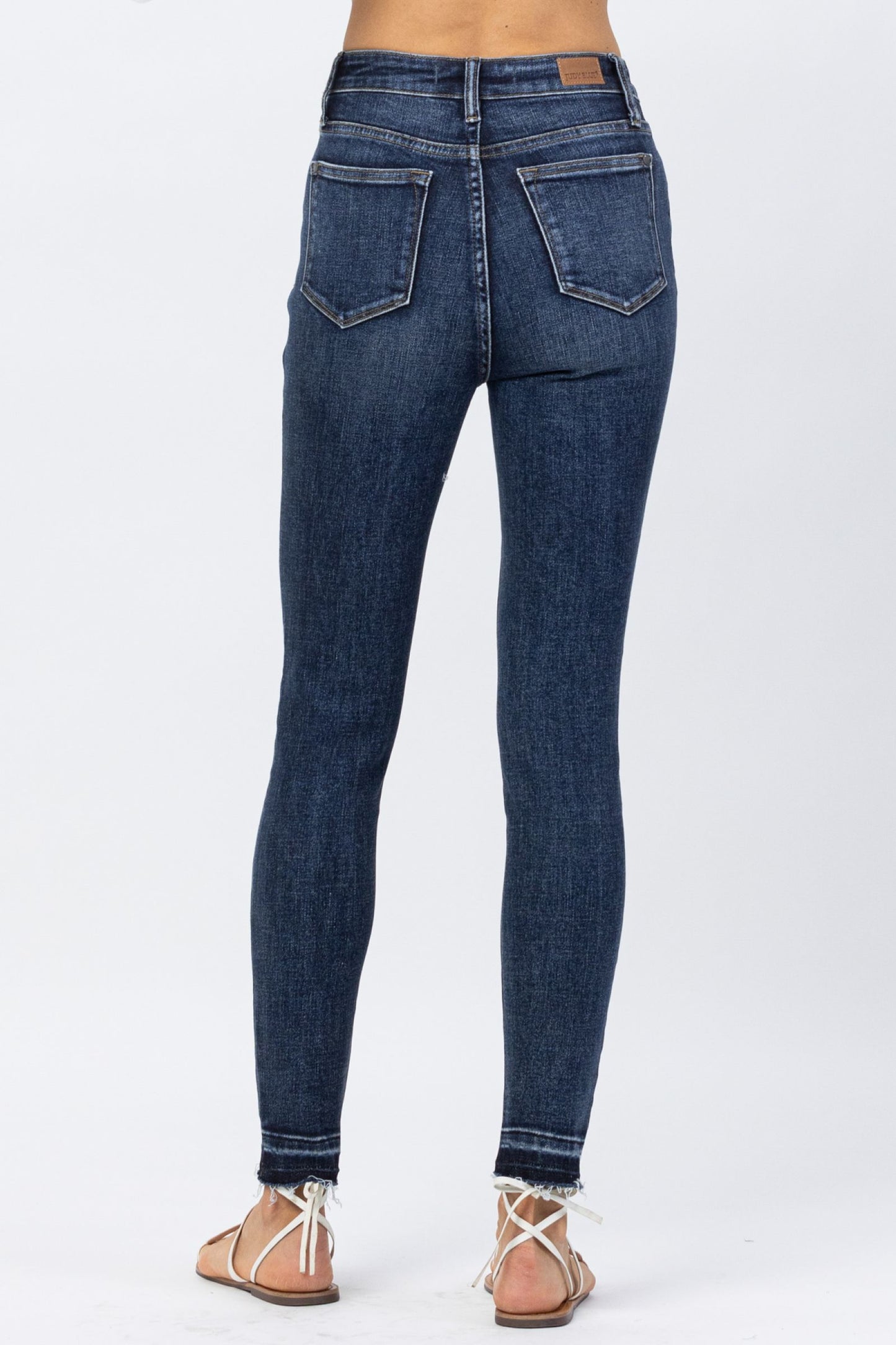 Judy Blue's Clean Skinnies with TUMMY CONTROL*